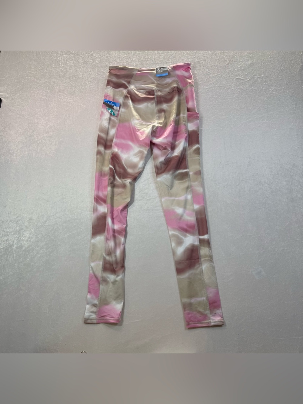 Columbia Women's Boundless Trek Leggings in a Pink and Beige Marbled Colorway